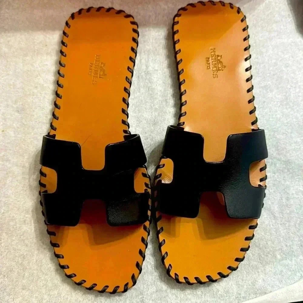 Hermes
Box Calfskin Braided
Oran Sandals EU 38 Black - Picture 10 of 14
